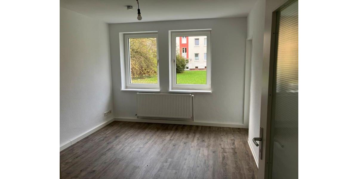 Etagenwohnung Kassel Niederzwehren - 4 Zimmer, 62 m&sup2;, 642&euro; | Angebot:25314010