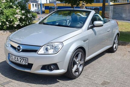 Opel Tigra 121.500 km 2.750 € Kassel 34134