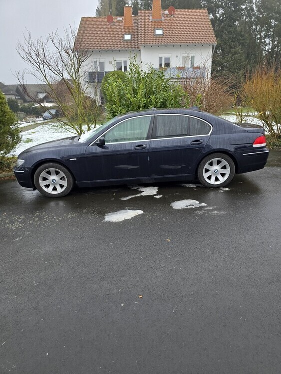 BMW 740 26.000 km 20.300 € Guxhagen 34302