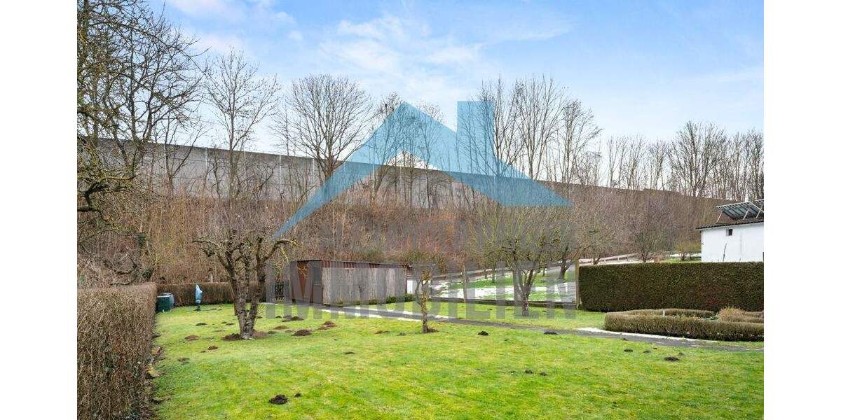 Mehrfamilienhaus, Wohnhaus Kassel / Bettenhausen Bettenhausen - 9 Zimmer, 212 m&sup2;, 369.900&euro; | Angebot:25748426