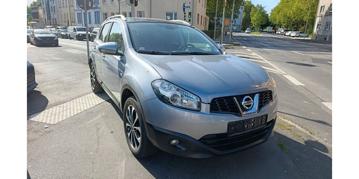 Nissan Qashqai 183.000 km 5.999 &euro; Kassel 34125