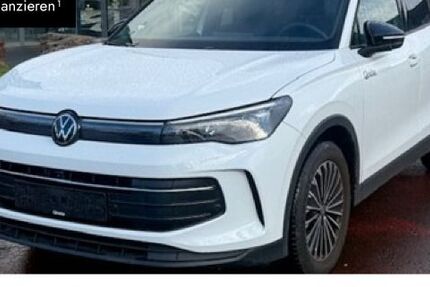 VW Tiguan 25.523 km 36.833 € Kassel 34123