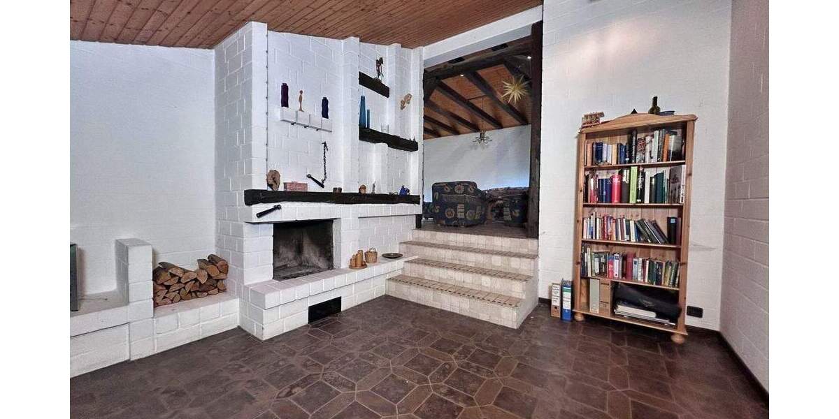 Einfamilienhaus Ahnatal Weimar - 7 Zimmer, 207 m&sup2;, 298.000&euro; | Angebot:25674218