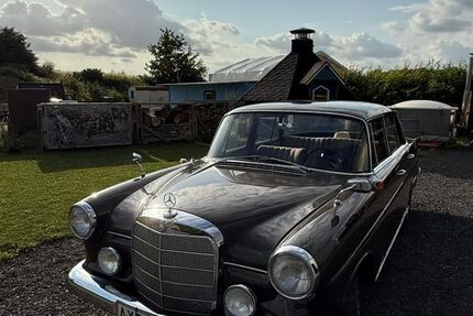 Mercedes 190