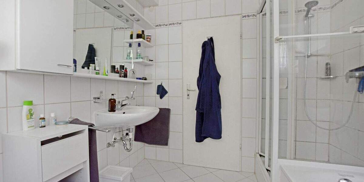 Etagenwohnung Kassel Bad Wilhelmshöhe - 3 Zimmer, 86 m&sup2;, 269.000&euro; | Angebot:24566617