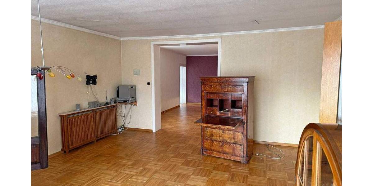 Mehrfamilienhaus, Wohnhaus Felsberg / Wolfershausen Wolfershausen - 9 Zimmer, 234 m&sup2;, 249.900&euro; | Angebot:25666369