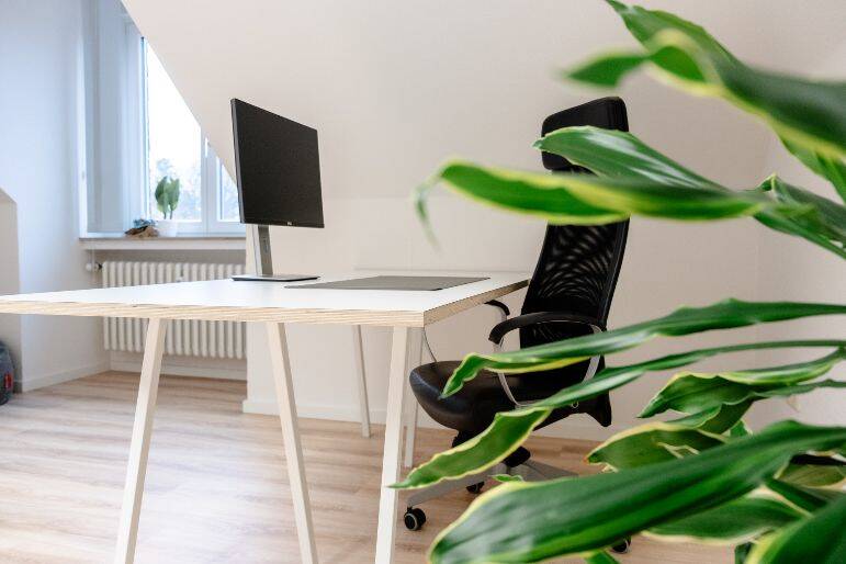 Fix-Desk Schreibtische in unserem Coworking-Space - All-in-Miete