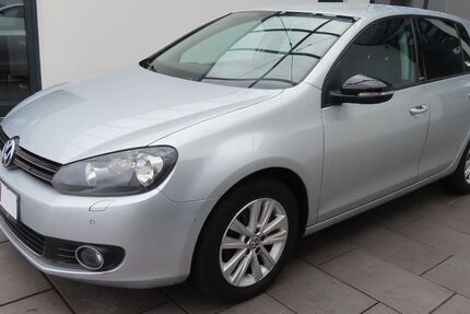 VW Golf 68.400 km 7.985 &euro; Kassel 34123