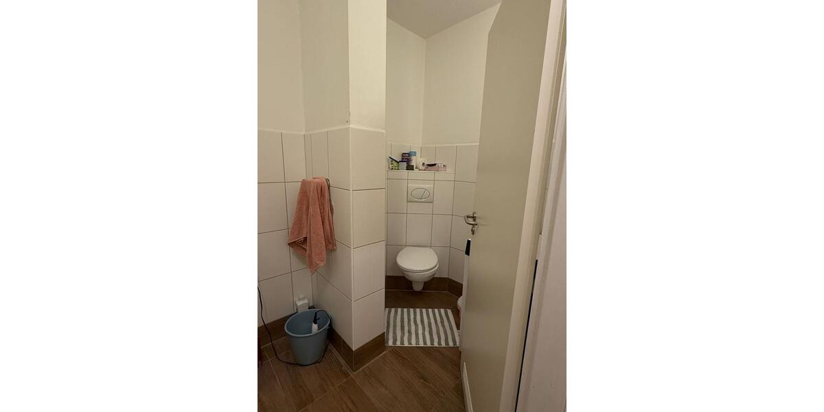 Etagenwohnung Kassel Niederzwehren - 3 Zimmer, 67 m&sup2;, 145.000&euro; | Angebot:25918705