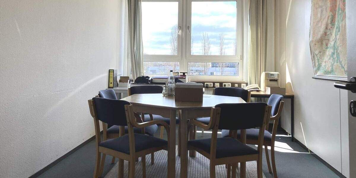 Büroetage (2.OG) in Gewerbegebiet Kassel-Waldau zimmer