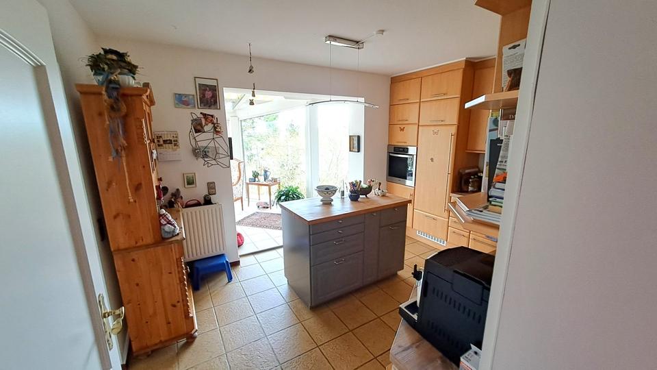 Einfamilienhaus Kaufungen - 8 Zimmer, 224 m&sup2;, 549.000&euro; | Angebot:26099652