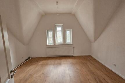 Wohnung Niestetal - 4 Zimmer, 108 m&sup2;, 800&euro; | Angebot:26272961