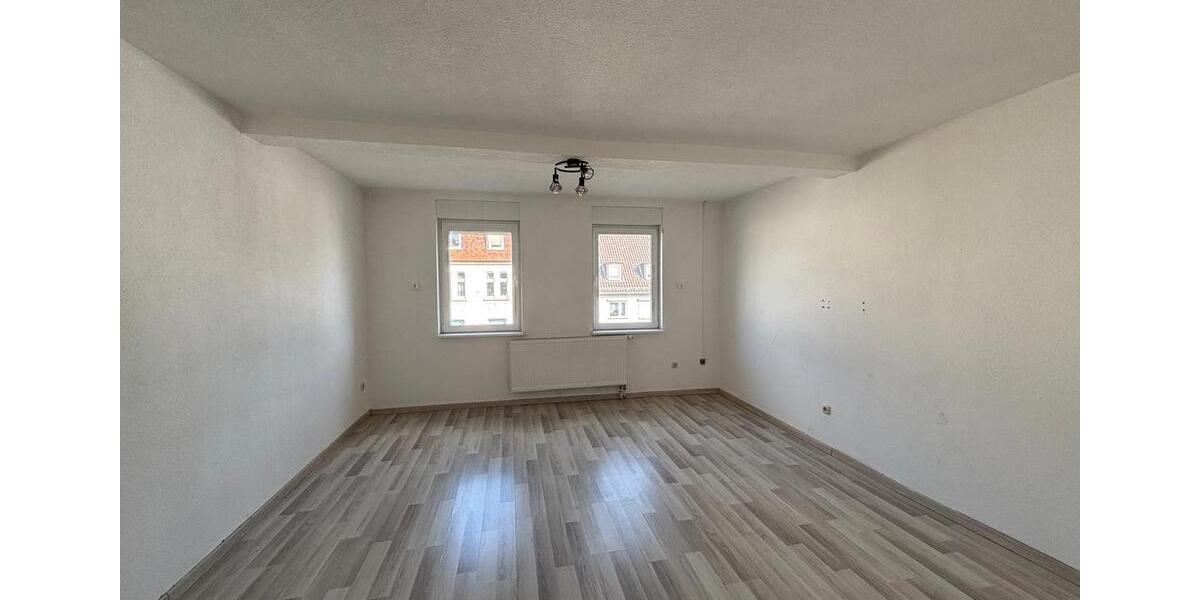 80 m² | 4 Zimmer | elektr. Rollläden | zentrale Lage | ab Sofort 4 zimmer