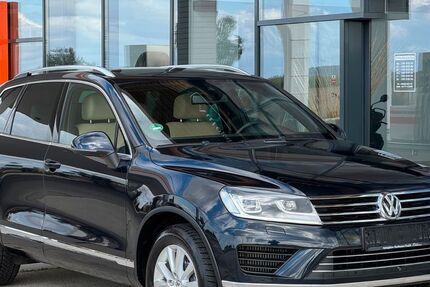 VW Touareg 130.000 km 25.999 € Oelshausen 34289