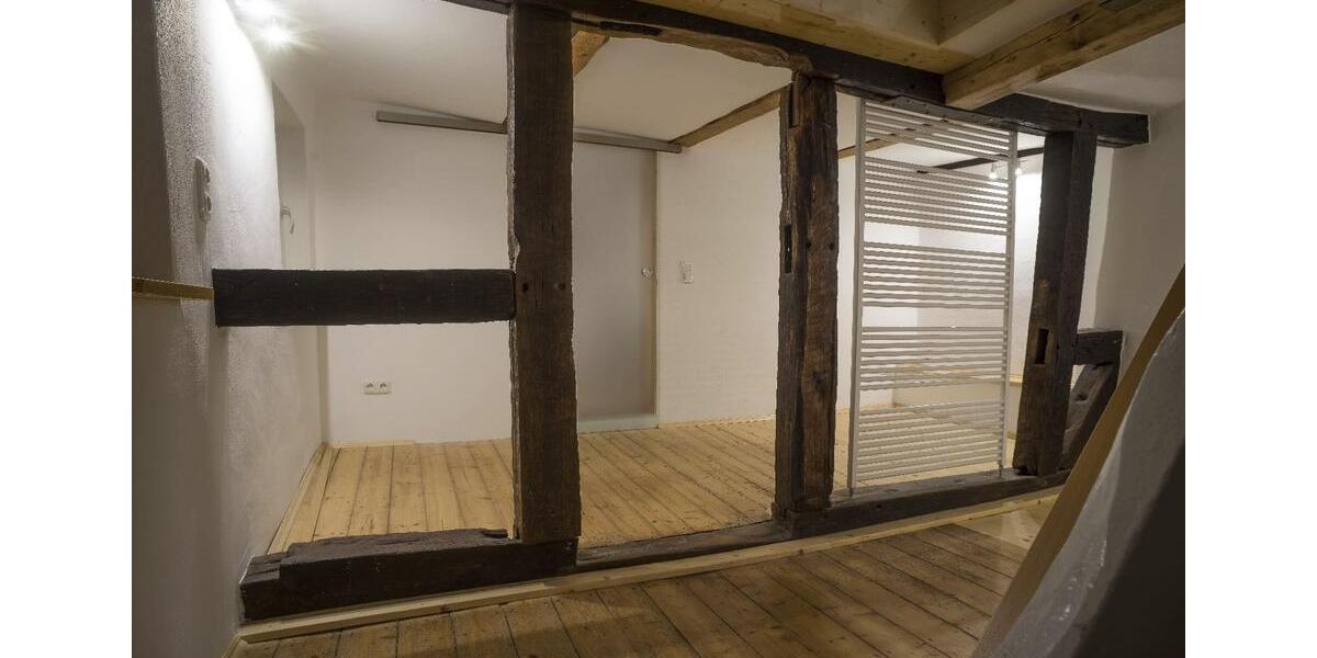 Einfamilienhaus Melsungen - 2 Zimmer, 95 m&sup2;, 900&euro; | Angebot:25943188