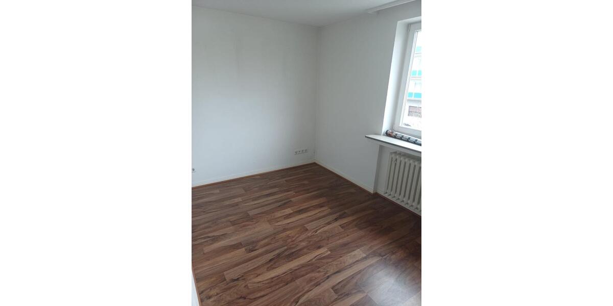 Etagenwohnung Kassel Philippinenhof-Warteberg - 3 Zimmer, 81 m&sup2;, 900&euro; | Angebot:26019504