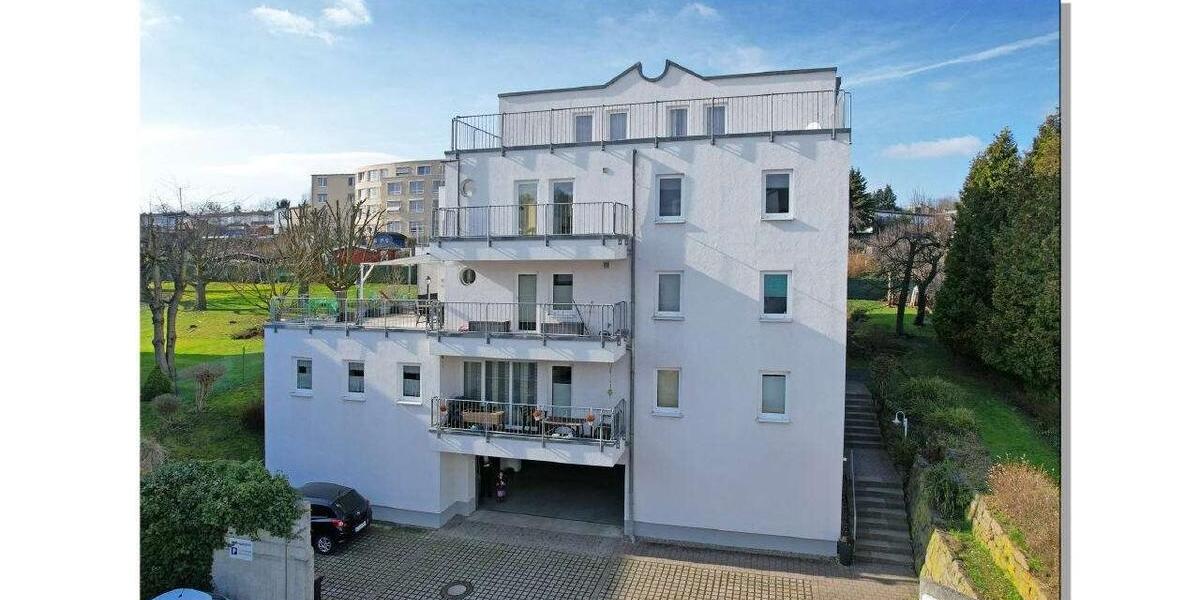 Exklusiv, hell, großzügig: Penthousewohnung zwischen Auefeld und Karlsaue - 3 Dachterrassen 3.5 zimmer