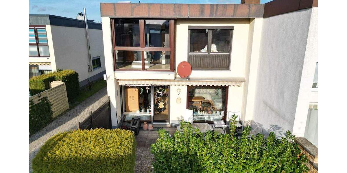 Reihenendhaus Kassel Niederzwehren - 4 Zimmer, 111 m&sup2;, 320.000&euro; | Angebot:24825878