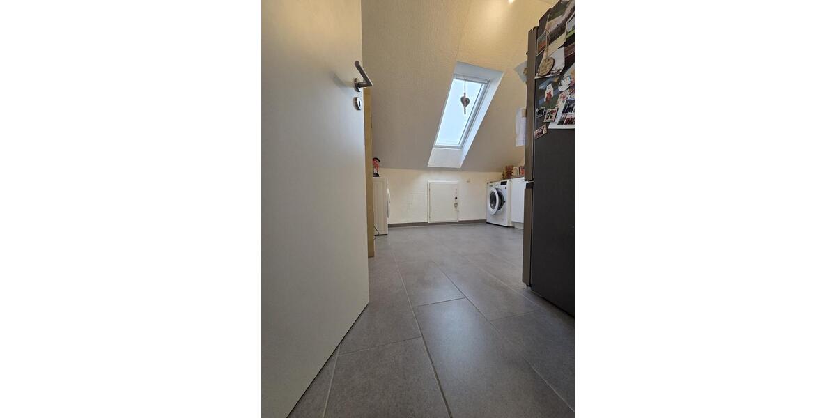 2 ZKB DG Wohnung im Eichwald 2 zimmer