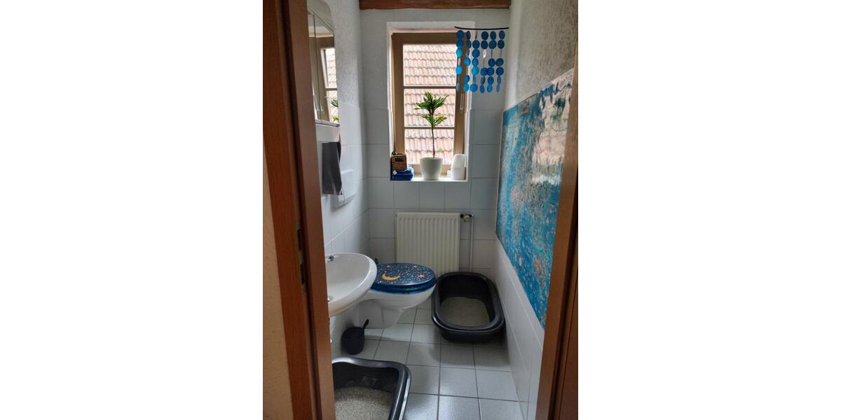 Dachgeschoßwohnung Guxhagen - 4 Zimmer, 84 m&sup2;, 220.000&euro; | Angebot:23905984