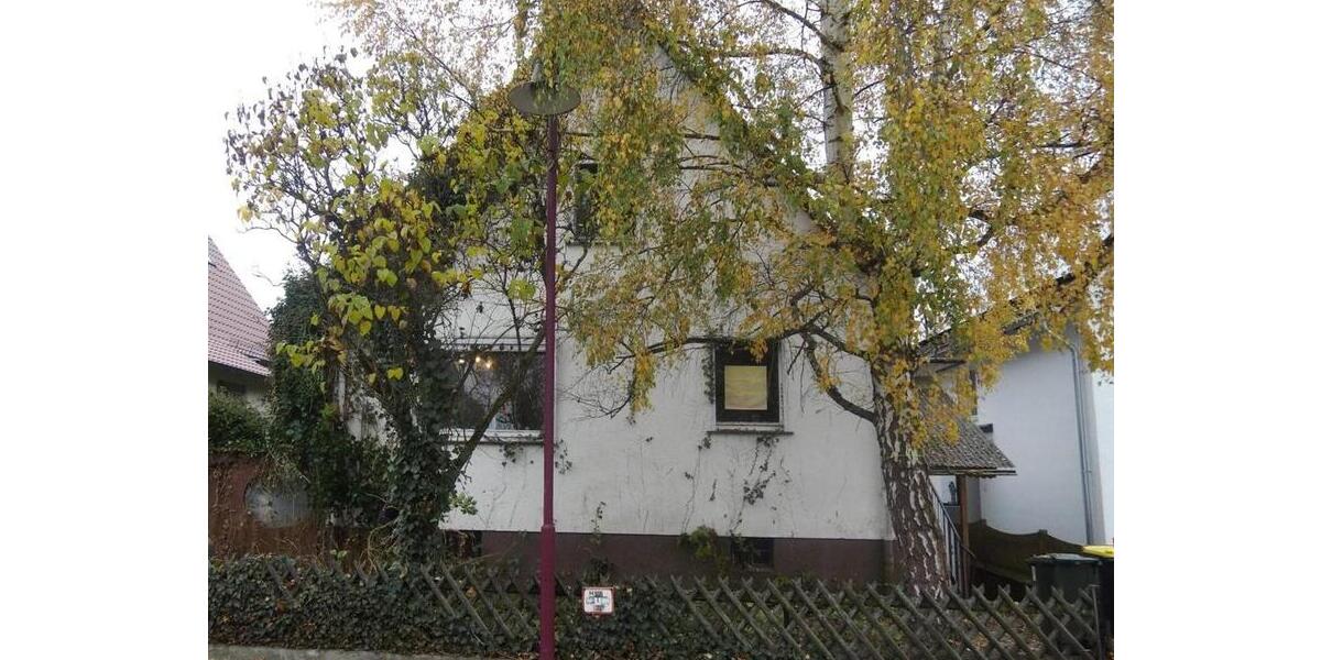 Einfamilienhaus Kaufungen - 6 Zimmer, 120 m&sup2;, 249.000&euro; | Angebot:25655047