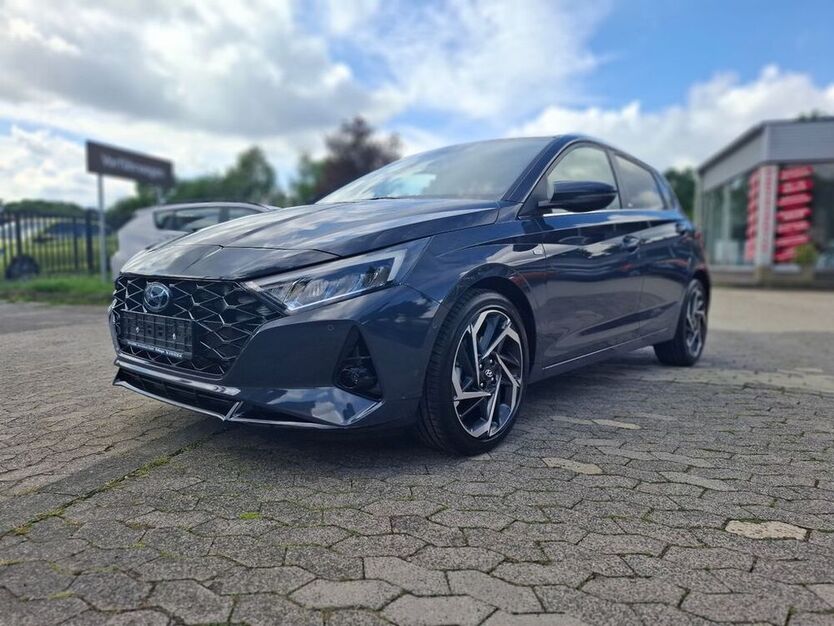 i20