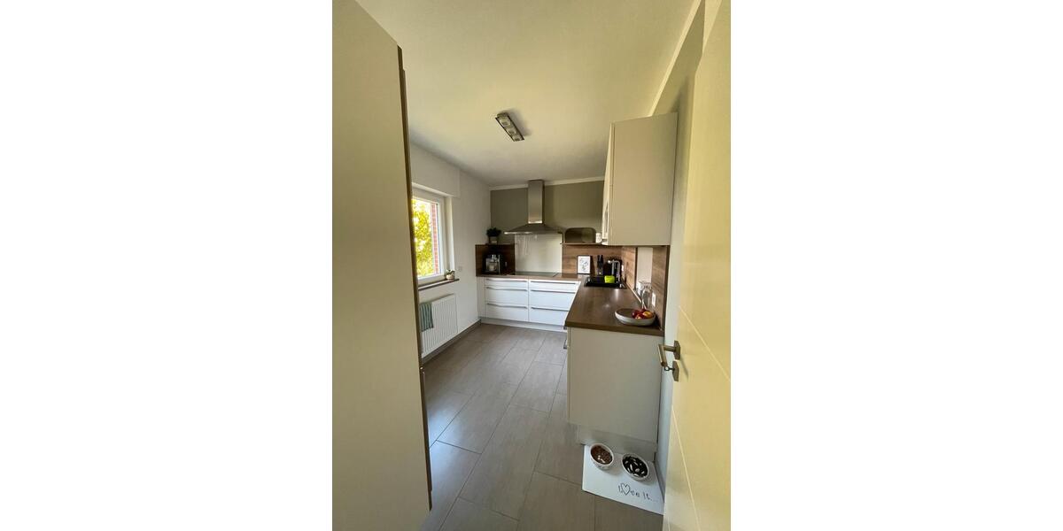 Reihenhaus Witzenhausen - 4 Zimmer, 110 m&sup2;, 300.000&euro; | Angebot:27095421