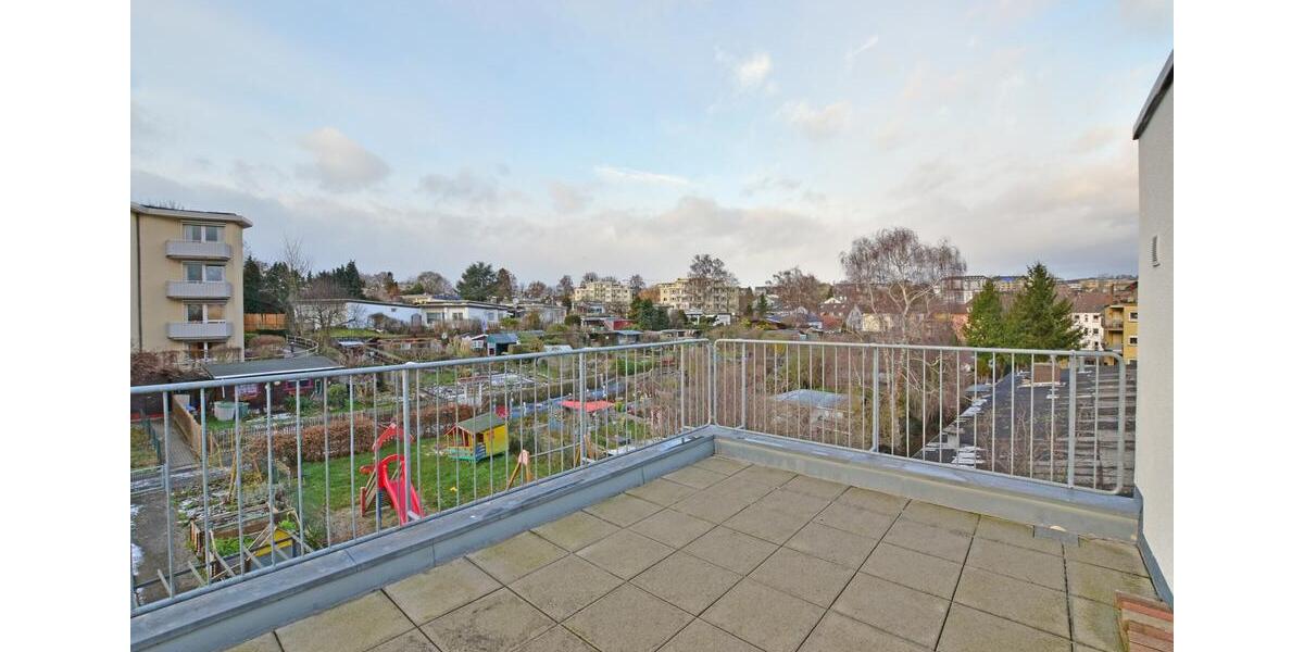 Exklusiv, hell, großzügig: Penthousewohnung zwischen Auefeld und Karlsaue - 3 Dachterrassen 3.5 zimmer