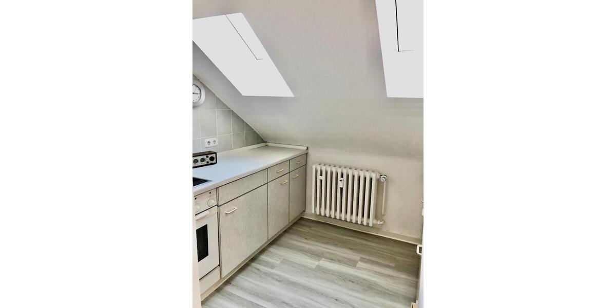 Dachgeschoßwohnung Kassel Südstadt - 2 Zimmer, 46 m&sup2;, 110.000&euro; | Angebot:26129958