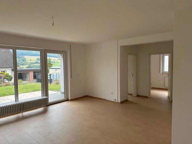 Erdgeschoßwohnung Körle - 4 Zimmer, 84 m&sup2;, 229.000&euro; | Angebot:26845217