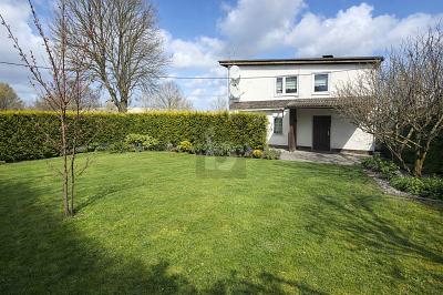 GROßER GARTEN -3 STELLPLÄTZE-PLATZ & POTENZIAL - Haus Kassel Bettenhausen | Angebot:26308949