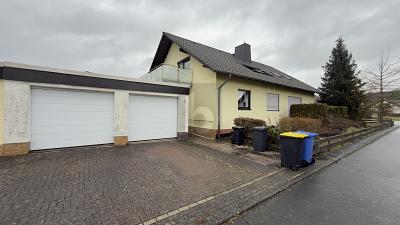 WOHNEN UND VERMIETEN IDEAL KOMBINIERT - Mehrfamilienhaus, Wohnhaus Gudensberg | Angebot:25352814