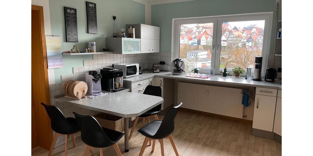 Etagenwohnung Naumburg - 3 Zimmer, 122 m&sup2;, 898&euro; | Angebot:25981874