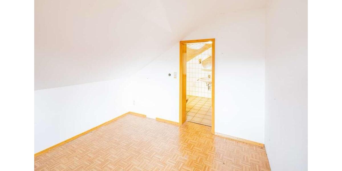 Einfamilienhaus Hessisch Lichtenau - 6 Zimmer, 286 m&sup2;, 286.000&euro; | Angebot:26995163