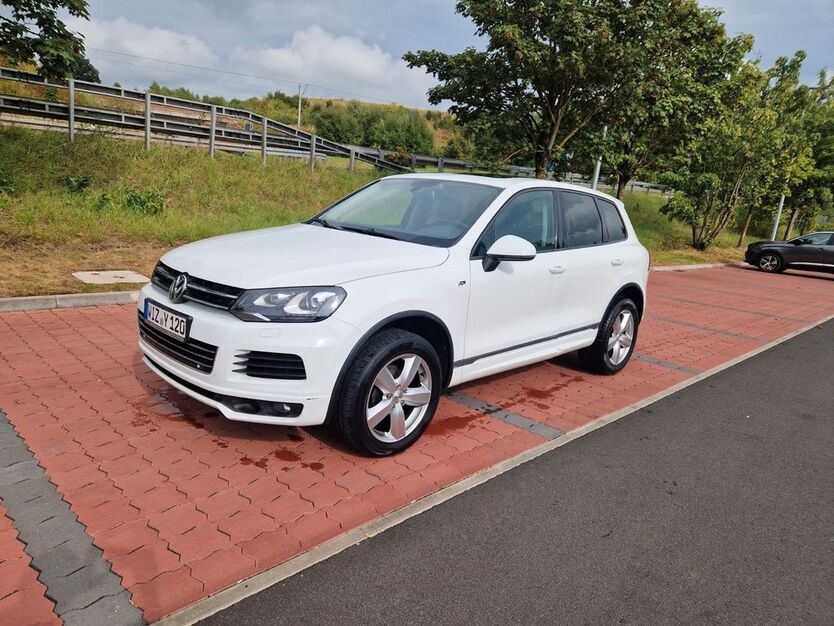 VW Touareg 195.100 km 13.500 € Hessisch Lichtenau 37235
