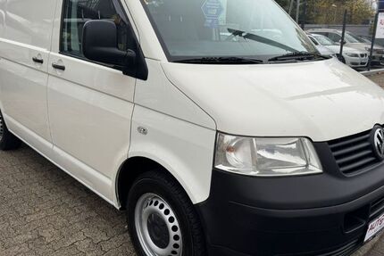 VW T5 Transporter 235.000 km 5.999 € Kassel 34123