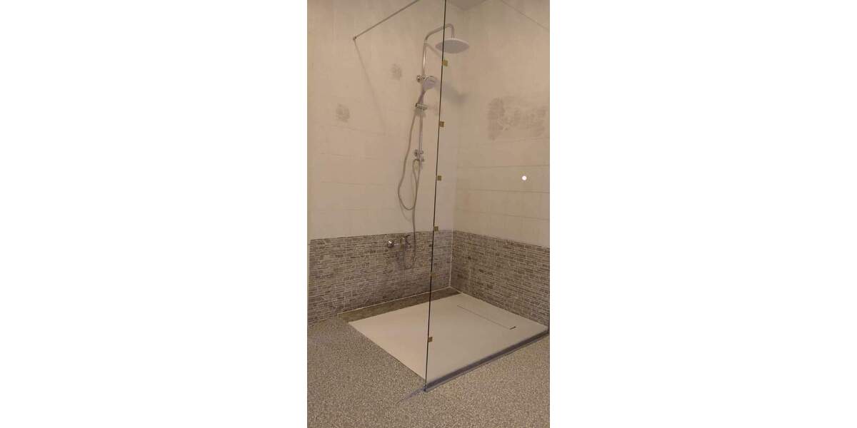  2 Familienhaus mit Gewerbe-Büro-Praxisfläche -Seminaräume nutzbar - ohne Investionsstau 1 zimmer