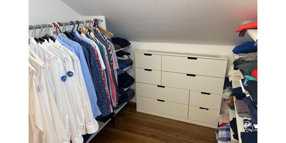 Dachgeschoßwohnung Baunatal - 2.5 Zimmer, 65 m&sup2;, 850&euro; | Angebot:26325832