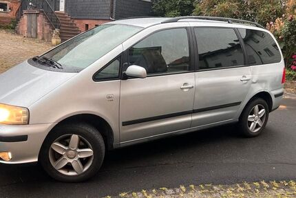 Seat Alhambra 258.000 km 2.499 &euro; Niedenstein 34305