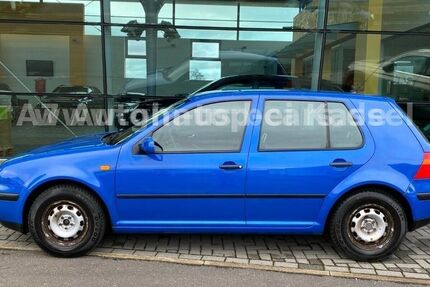 VW Golf 220.000 km 999 &euro; Niestetal bei Kassel 34266