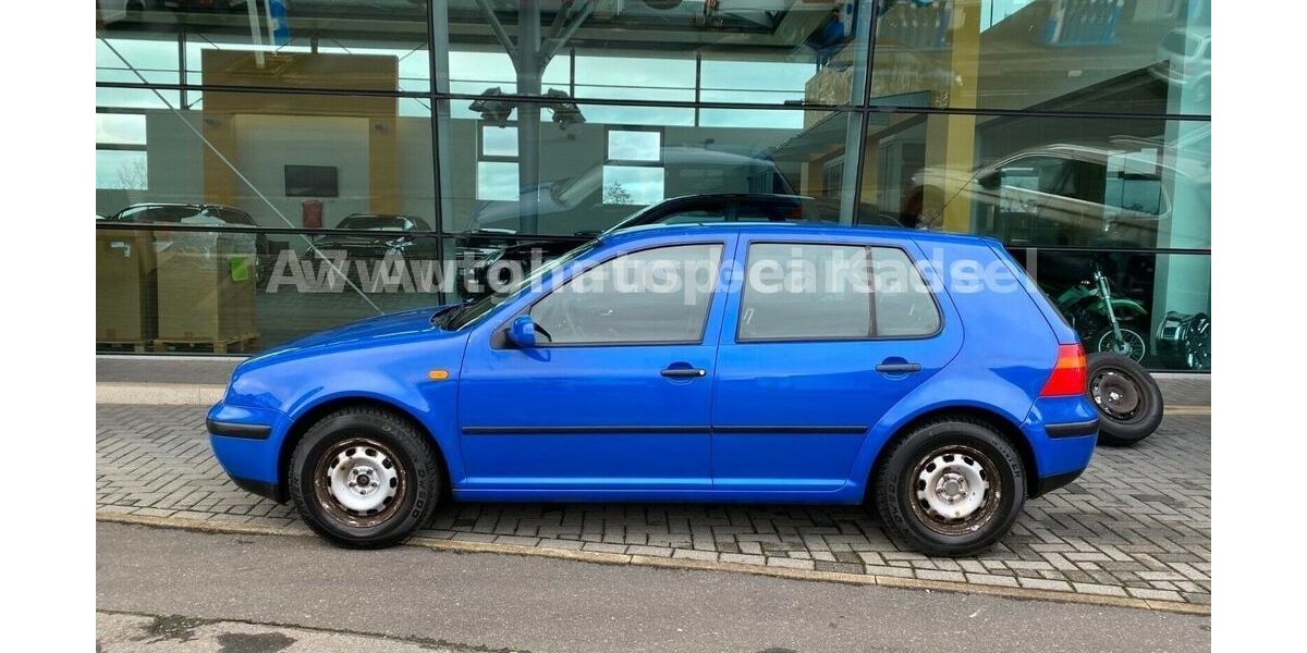 VW Golf 220.000 km 999 &euro; Niestetal bei Kassel 34266