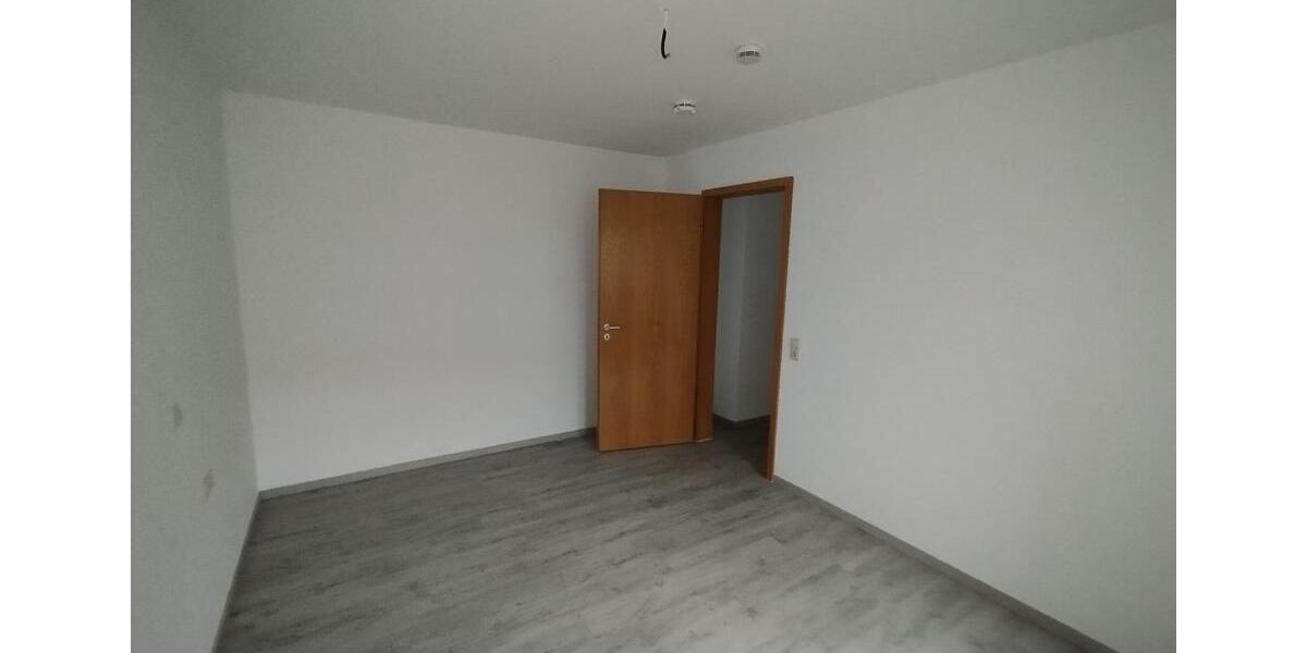 Erdgeschoßwohnung Lohfelden - 2 Zimmer, 56 m&sup2;, 525&euro; | Angebot:26004733