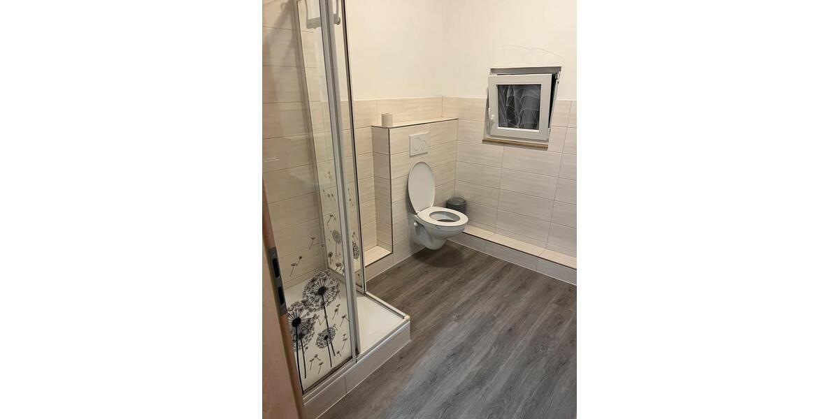 Etagenwohnung Volkmarsen - 4 Zimmer, 85 m&sup2;, 560&euro; | Angebot:25873648