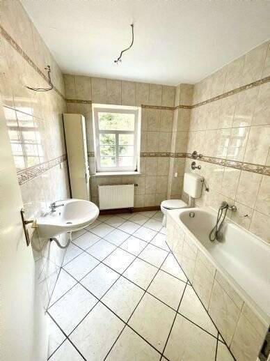 Top renovierte 2 Zimmer, Küche, Badwohnung zu verkaufen 2 zimmer