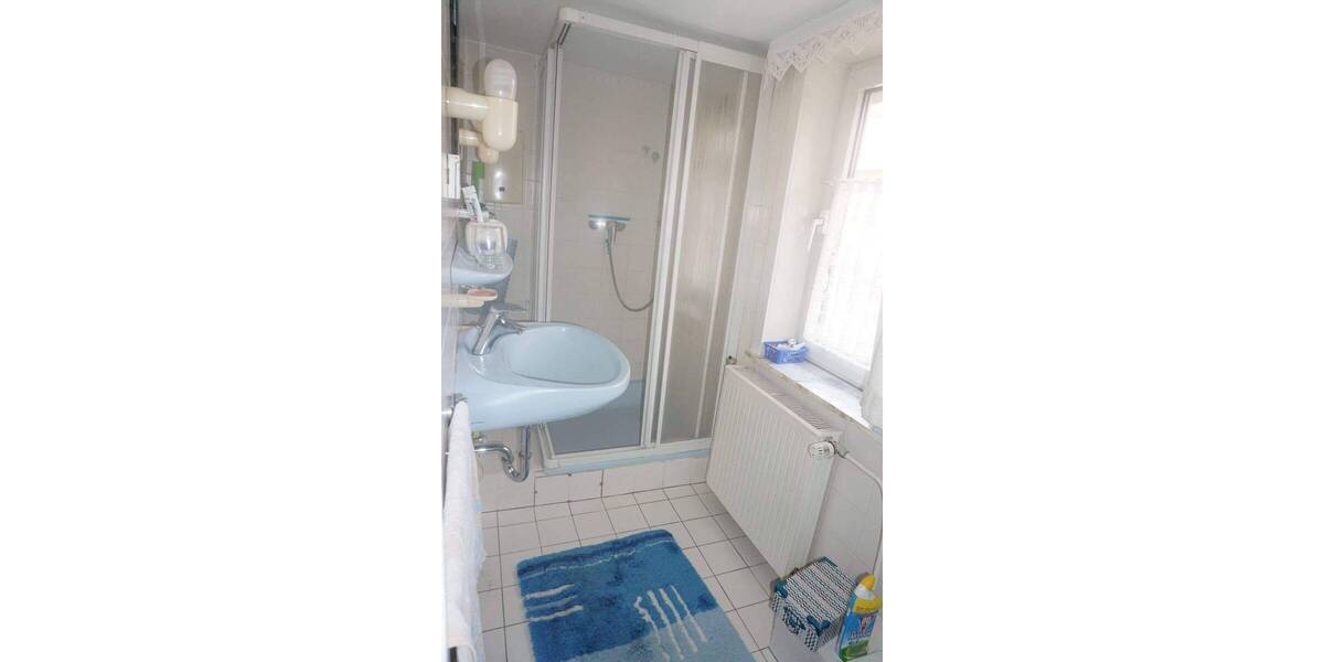 Mehrfamilienhaus, Wohnhaus Gudensberg Obervorschütz - 6 Zimmer, 295.000&euro; | Angebot:26902948