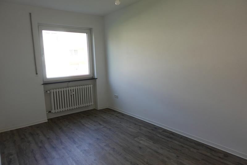 Erdgeschoßwohnung Kassel Niederzwehren - 3 Zimmer, 70 m&sup2;, 629&euro; | Angebot:22987489