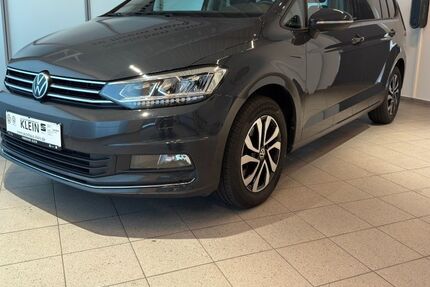 VW Touran 27.290 km 24.690 &euro; Fuldatal 34233