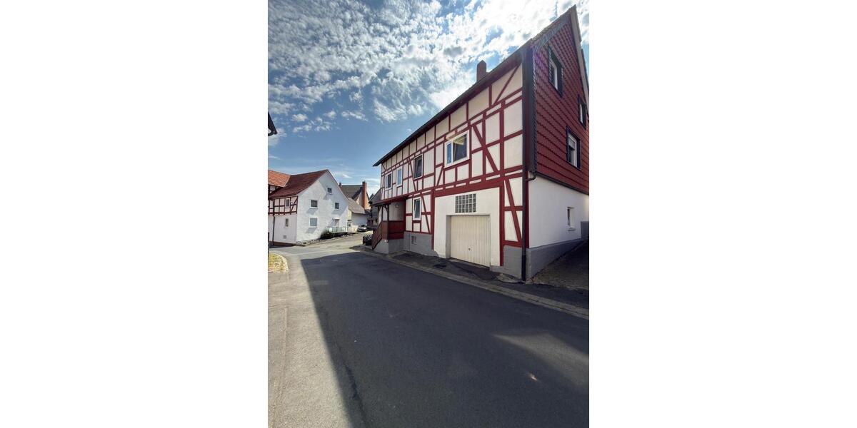 Einfamilienhaus Naumburg - 5 Zimmer, 175 m&sup2;, 199.000&euro; | Angebot:27299879