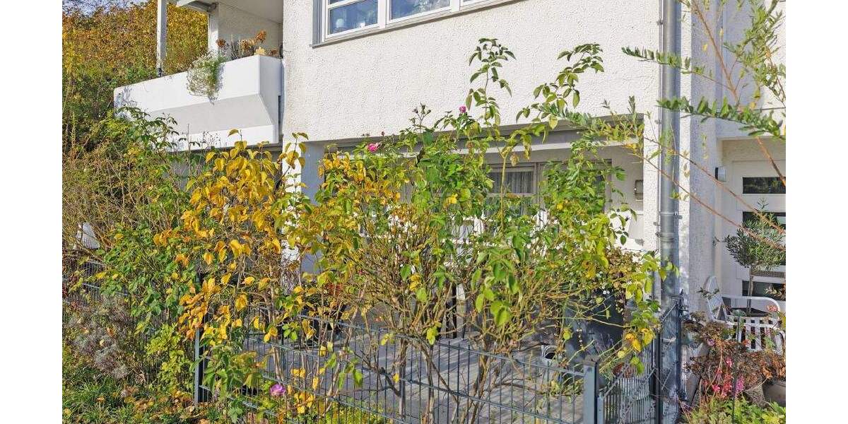 Sonnige 4-ZKB Maisonette mit Balkon, Terrasse und 2 Stellplätzen, Top-Lage am Weinberg 4 zimmer