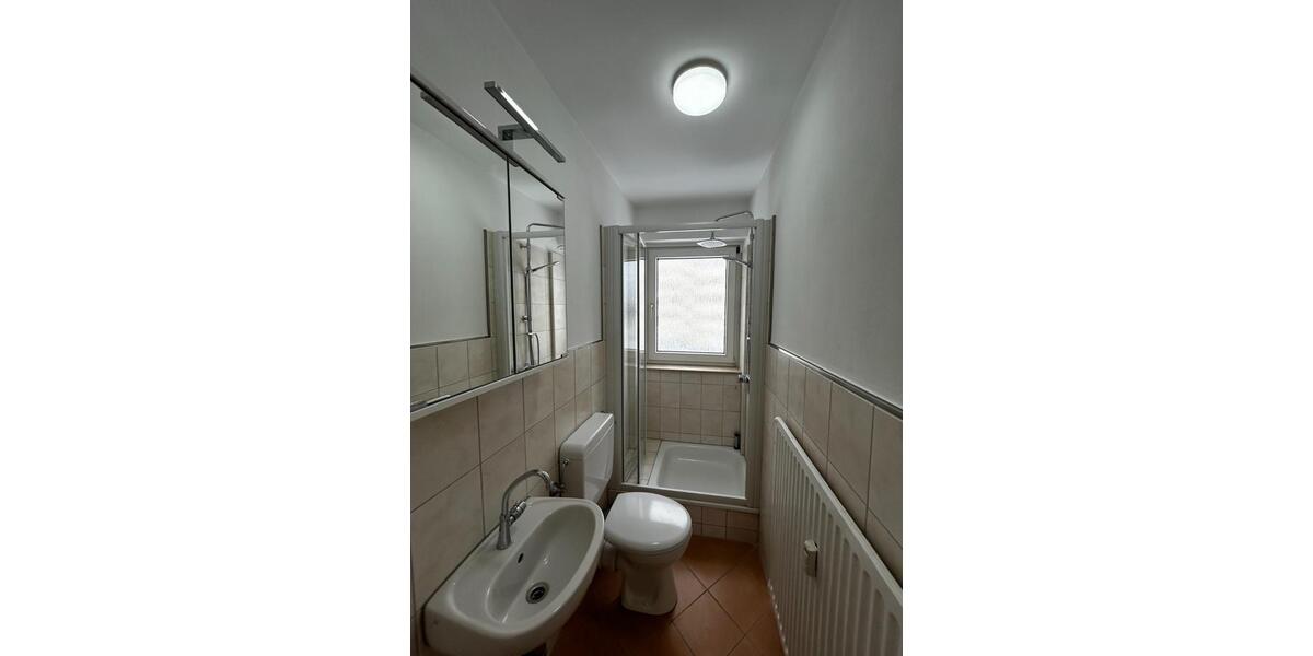 Etagenwohnung Baunatal - 4 Zimmer, 92 m&sup2;, 1.020&euro; | Angebot:25229056